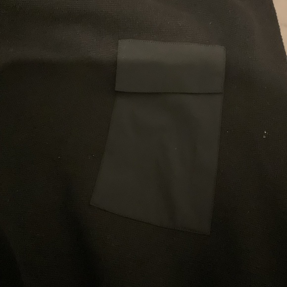 Karl lagerfeld sleeveless black sweater with pocket - Picture 6 of 7